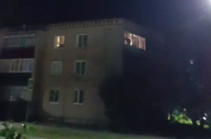 Беспилотник чуть не влетел в многоквартирный дом в Липецкой области