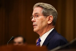 Бессент напомнил Конгрессу о непредвиденных последствиях от новых санкций против России