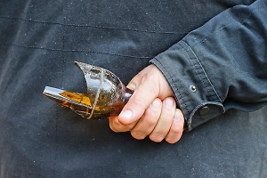 Водка — к расчленению, вино — к домогательствам: Криминалист рассказал о роли алкоголя в преступлениях