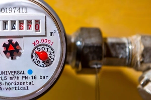 Выяснилось, чем грозит россиянам просрочка замены счётчиков воды 