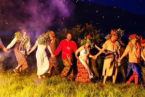 Иван Купала 2025: в чём магия славянского праздника Ярилин день, как к нему правильно подготовиться