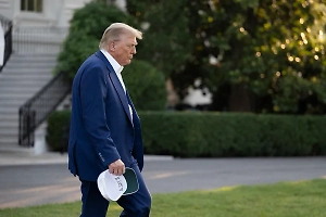 Трамп призвал республиканцев уничтожить «рупор демократов»