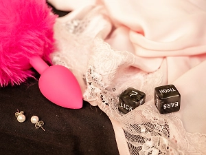 В Киргизии после запрета порно массово скупают секс-куклы и феромоны