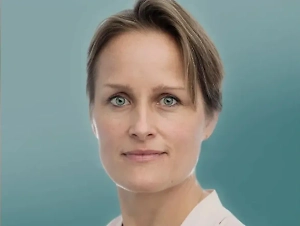 «Тенденция очевидна»: В МИД РФ объяснили назначение внучки нациста на пост главы МИ-6