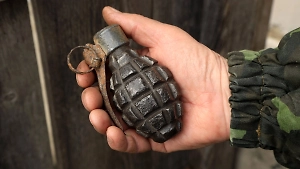 В Харькове украинец угрожал взорвать гранату на территории военкомата