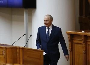 Путин пожелал сапёру-добровольцу из Дагестана, чтобы Аллах его хранил