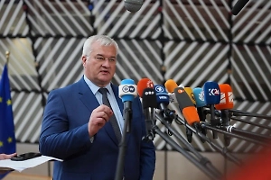 На Украине предрекли печальные последствия слов Сибиги о санкциях против покупателей нефти РФ