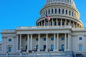 Сенатор Кунс допустил принятие проекта о санкциях против РФ на следующей неделе