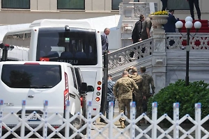 Украинская делегация покинула место проведения переговоров в Стамбуле