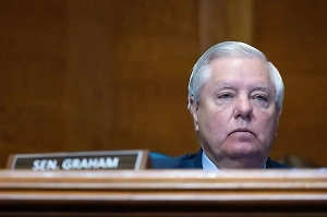 В ЕС разбили мечты сенатора-русофоба ввести санкции против России на старте лета