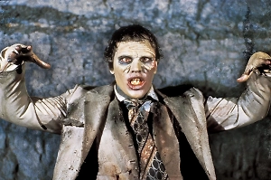 10 самых впечатляющих фильмов про зомби: почему нас не отпускает жуткая магия ходячих мертвецов?