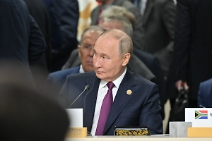 Путин заявил о всплеске мировых кризисов и привёл в пример Ближний Восток