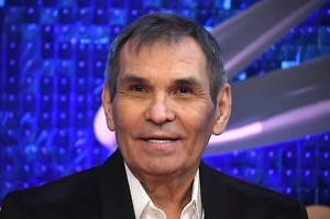 Были проблемы с сердцем: Московские врачи не могут отыскать Бари Алибасова