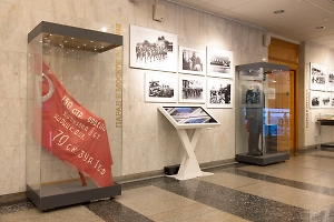 Уникальные реликвии и фотодокументы: Музей Победы открыл выставку к 80-летию парадов 1945 года