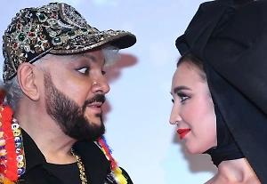 «Негигиенично»: Названы болезни, которыми Киркоров мог заразиться после пальца Бузовой во рту