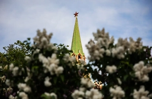 «Меры будут приняты»: В Кремле назвали болезненным вопрос о поставках сербских боеприпасов Киеву