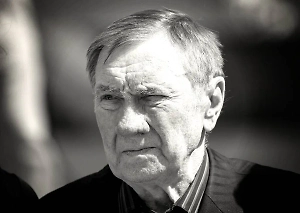 Умер дирижёр легендарного ансамбля «Берёзка» Леонид Смирнов