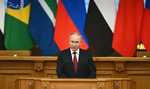 Путин по видеосвязи открыл стадион «Западный» в Мариуполе