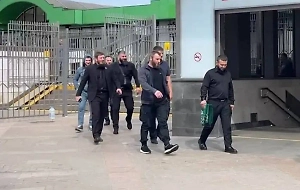 «Зачем человека похищали?» Задержанных после исчезновения блогера в Москве отпустили после допроса