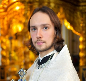 Троицкая родительская суббота — это особый день, когда мы всей Церковью вспоминаем и молимся о наших ушедших близких. Он отмечается накануне праздника Святой Троицы и занимает важное место в жизни каждого православного человека. Такой день напоминает нам о благодарности, о ценности памяти, помогает почувствовать связь с теми, кого мы по-прежнему любим, даже если их уже нет рядом.