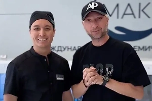 Навёл марафет на глазах: Плющенко сделал пластическую операцию у хирурга Хайдарова