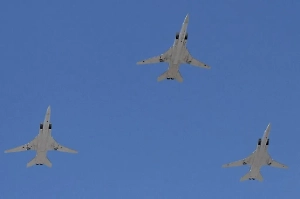 ВКС России нанесли удар сверхзвуковыми крылатыми ракетами по острову Змеиный в Чёрном море