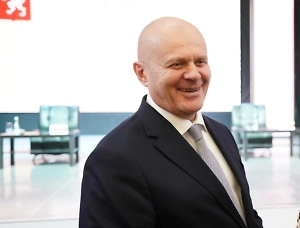 Баня и ₽180 млн: Стало известно, за что мэра Красноярска этапируют в Москву прямо из кабинета