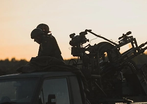 «‎Убили всю группу»: Российские бойцы спасли раненого ВСУшника, выжившего после удара своих