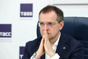 Картаполов: Кругозор Мединского в 1500 раз превышает эрудицию Рютте