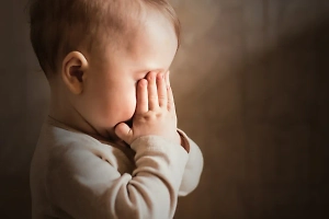 В России призвали жёстче наказывать матерей, бросивших своих детей