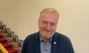 Милонов отреагировал анекдотом про Штирлица на поправку по поиску экстремизма в Сети