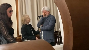 Сын Митты не сдержал слёз, читая на похоронах любимое стихотворение отца