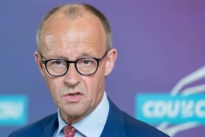 Мерц пообещал Киеву дальнобойное оружие в ближайшие недели