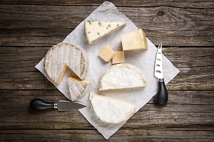 SHOT ПРОВЕРКА: В семи популярных сырах из России нашли кишечную палочку 