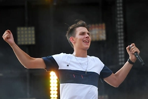 «Это не упрёк»: Тима Белорусских заявил об испорченности россиян