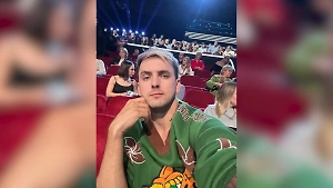 «Угрожают увезти»: Блогер-миллионник сообщил о ЧП с семьёй в Таиланде