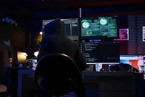 Хакеры сообщили о готовности обнародовать почту окружения Трампа