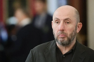 Директор МХАТа Владимир Кехман задолжал по кредитам почти 18 млрд рублей