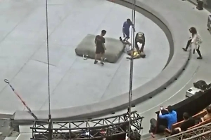 Появилось жуткое видео с моментом падения гимнаста из Эфиопии в Московском цирке