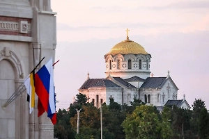 Эксперты ЭИСИ назвали День Крещения Руси одним из символов духовного и культурного единства