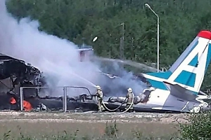 Известный хирург, годовалая малышка и стюардесса Бессмертная: Кто был на борту разбившегося Ан-24