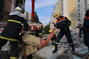 Из-под завалов дома в Саратове достали тело седьмого погибшего