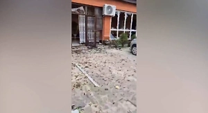 Появилось первое видео с места падения дрона ВСУ на частный дом в Ингушетии