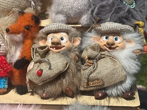 Лабубу на пенсии: Тамбовские бабушки запустили тренд на Бабубу