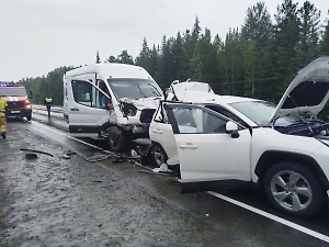 В ДТП с маршруткой в Тюменской области пострадали 5 человек