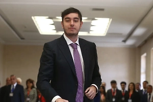 Life.ru публикует фото элитного особняка сына Алиева в Подмосковье, который он так и не смог продать