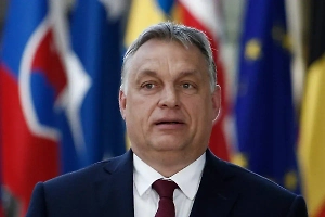 Орбан призвал Зеленского одуматься ради мира на Украине