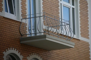 Бесхозяйное жильё в новых регионах предлагают перевести в госсобственность