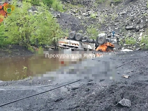 В больницу доставили 20 пострадавших после падения вахтового автобуса в Якутии