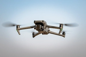 В Германии обеспокоены активностью неизвестных беспилотников над стратегическими объектами